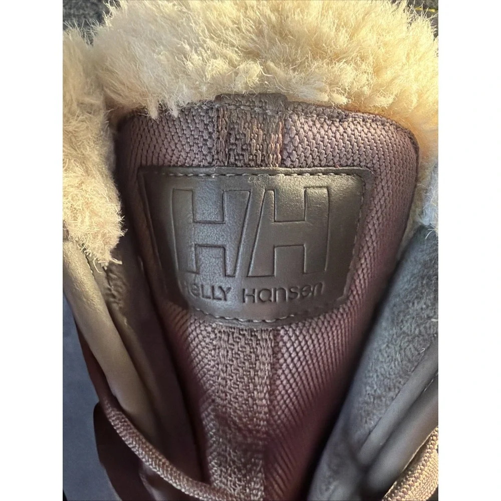 Helly Hansen Women's‎ Garibaldi Quilted Olive  Gray Tall Insulated Boots Size 6